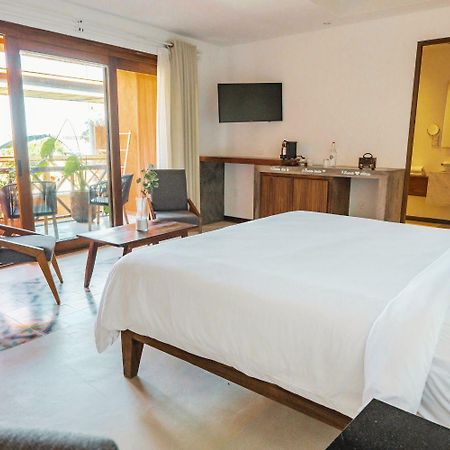 Casa Pepe Hotell Sayulita Exteriör bild A room at the hotel